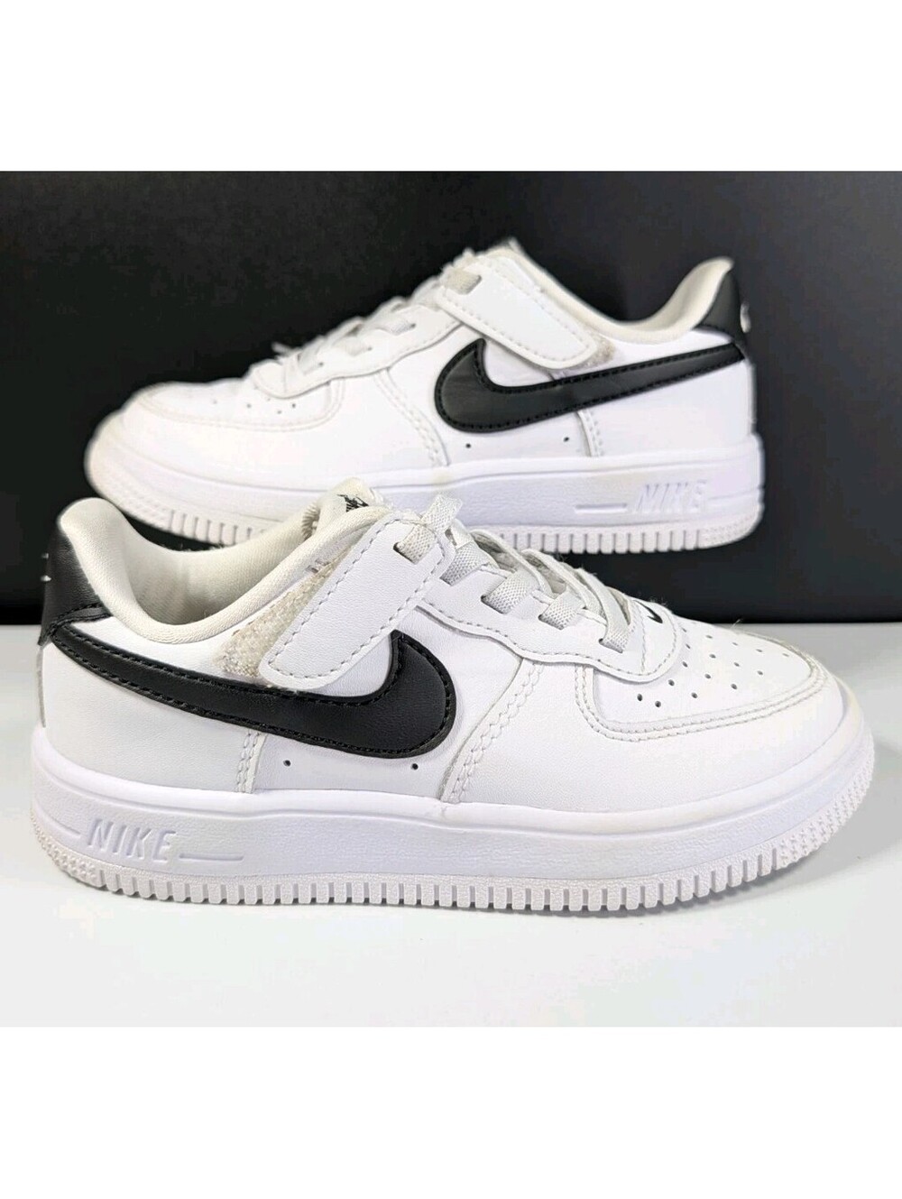 Nike Kids 12C White Black Force 1 Low EasyOn Sneakers Hook Loop Casual Shoes AF1
